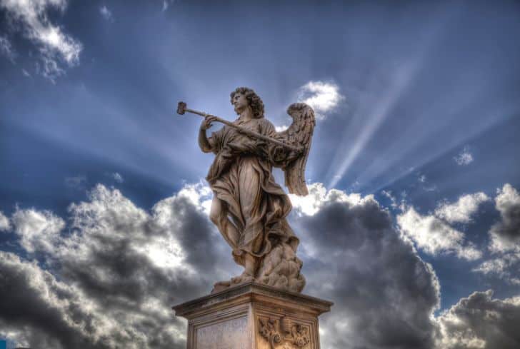 angel-statue-with-clouds